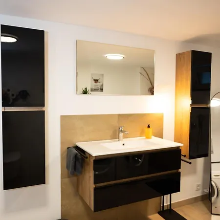 Retreat In A Quiet Environment Apartamento